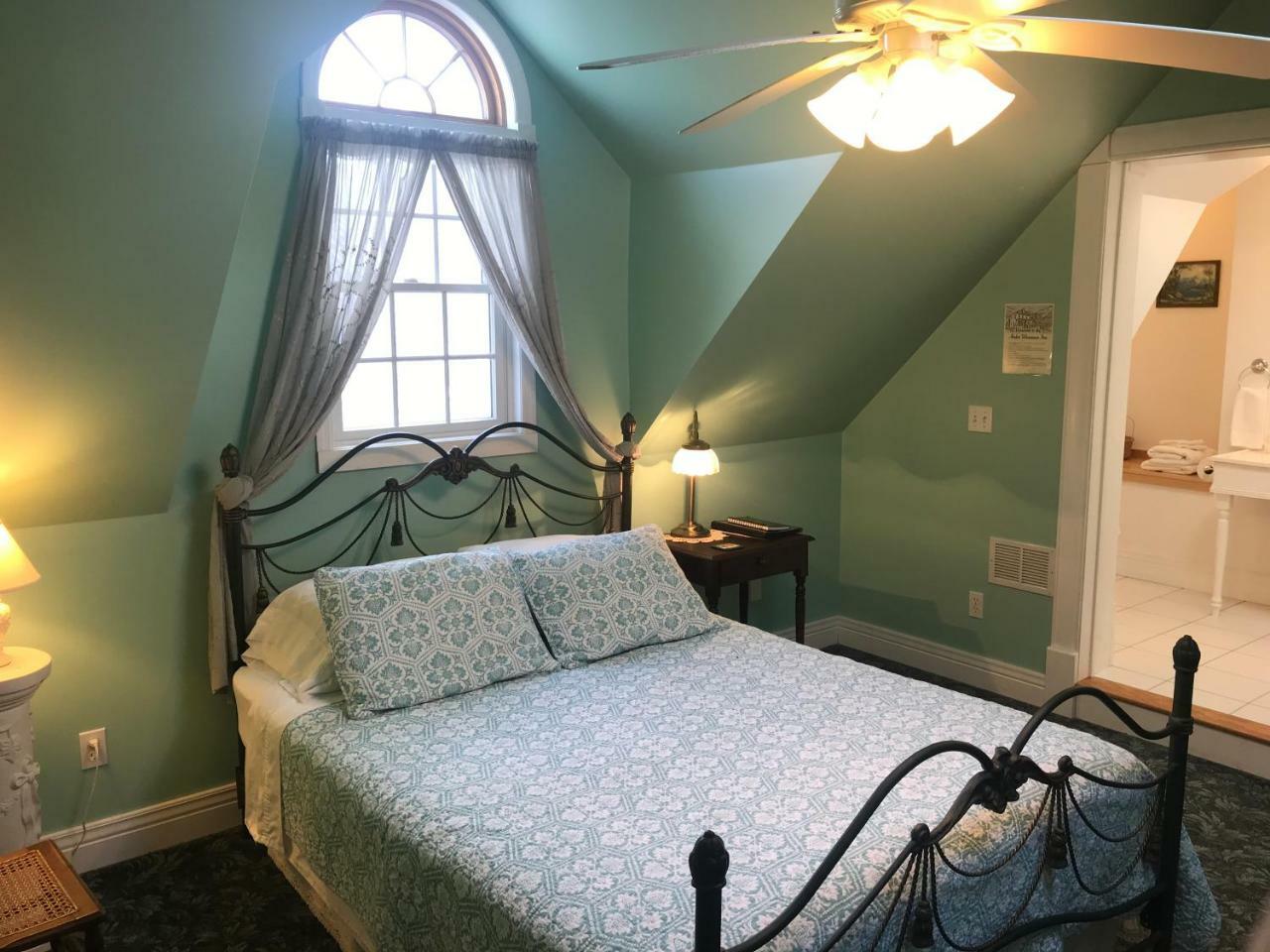 Andor Wenneson Historic Inn Peterson Buitenkant foto